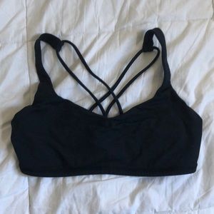 Lululemon free to be bra